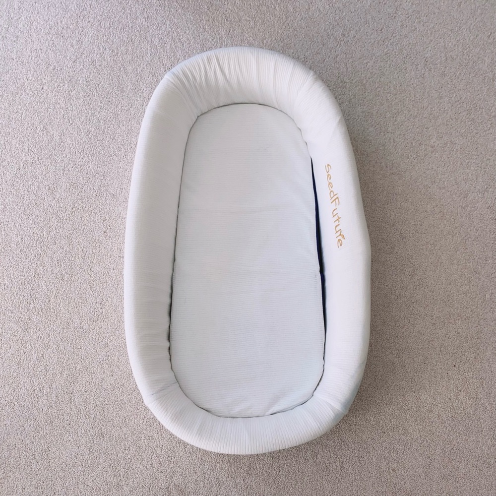 SeedFuture Newborn Baby Portable Bassinet